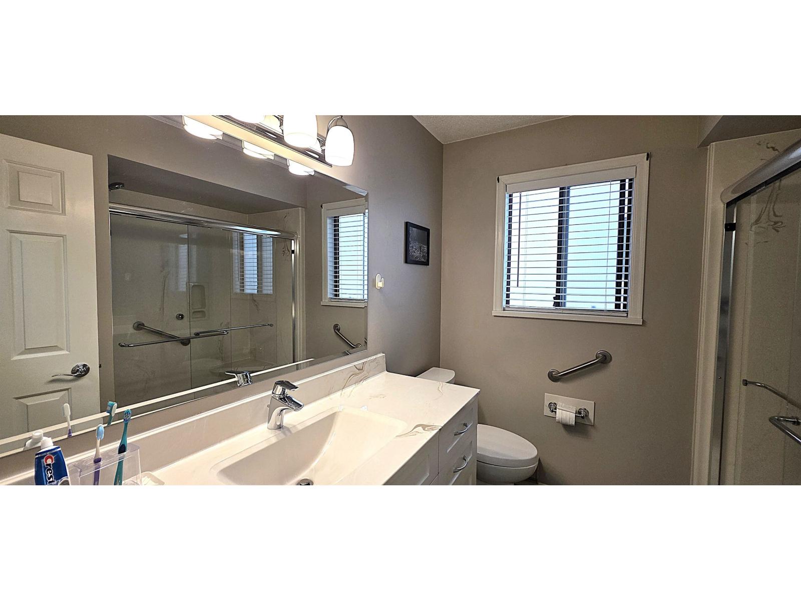 8 32959 GEORGE FERGUSON WAY, Abbotsford