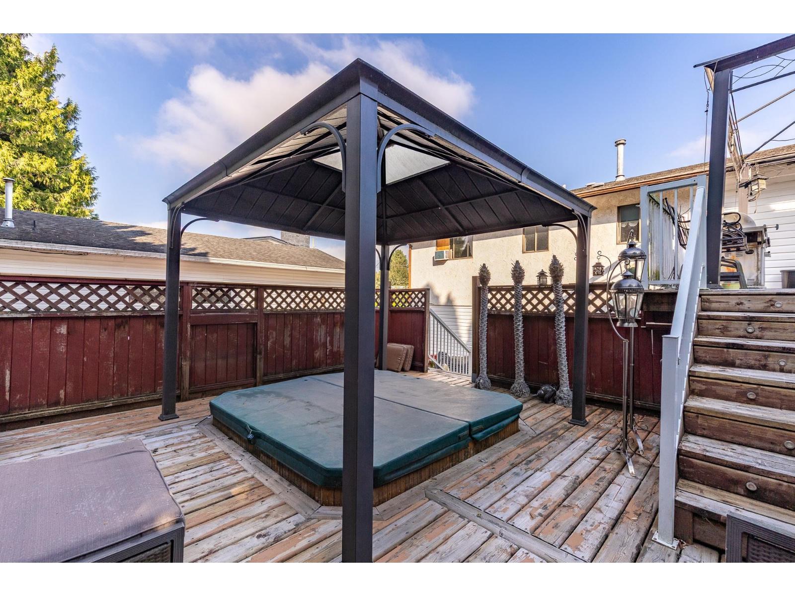 46494 ELLIOTT AVENUE, Fairfield Island, Chilliwack