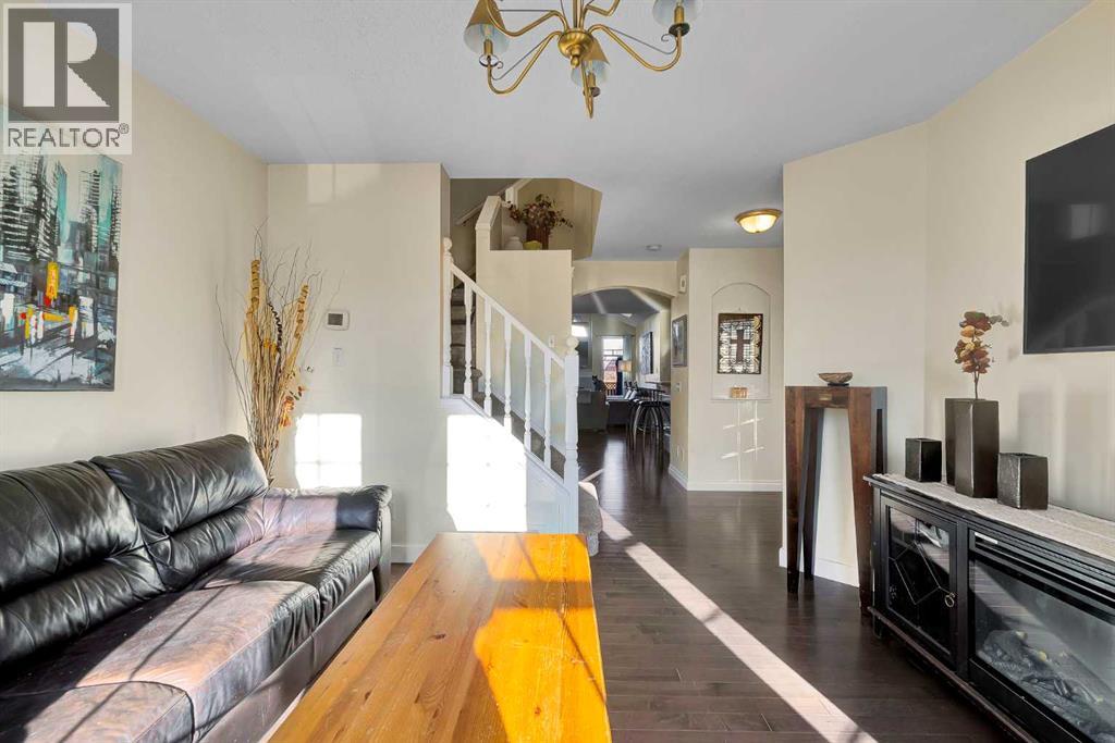 Single Family House for Sale in  Prestwick Avenue SE McKenzie Towne Calgary 