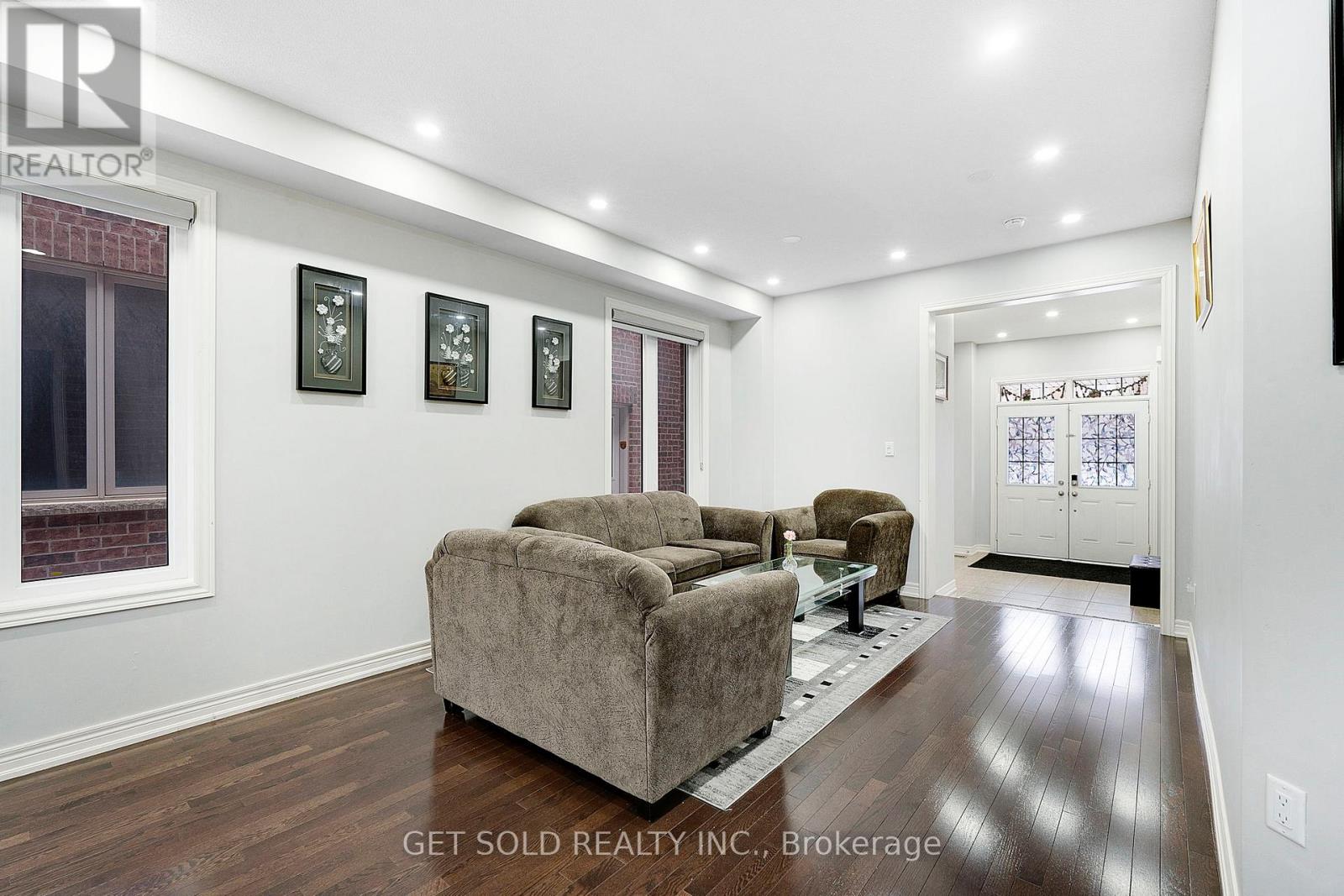 14 HAVERSTOCK CRESCENT - 10