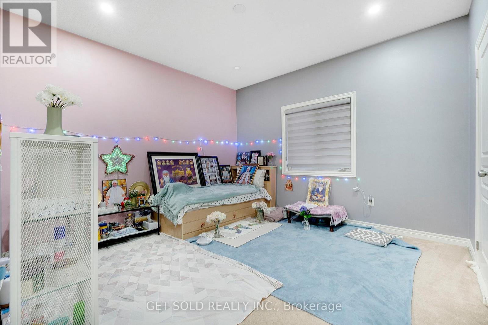 14 HAVERSTOCK CRESCENT - 36