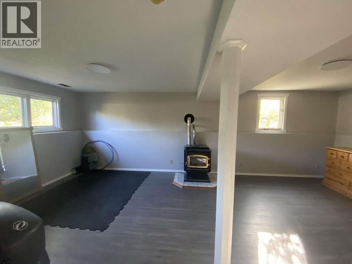 1155 14TH AVENUE, Valemount