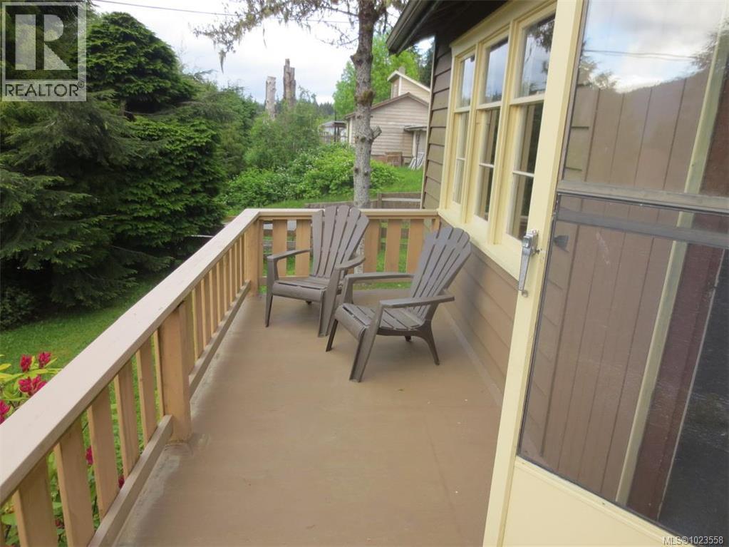 17002 Wickanninish Rd, Port Renfrew