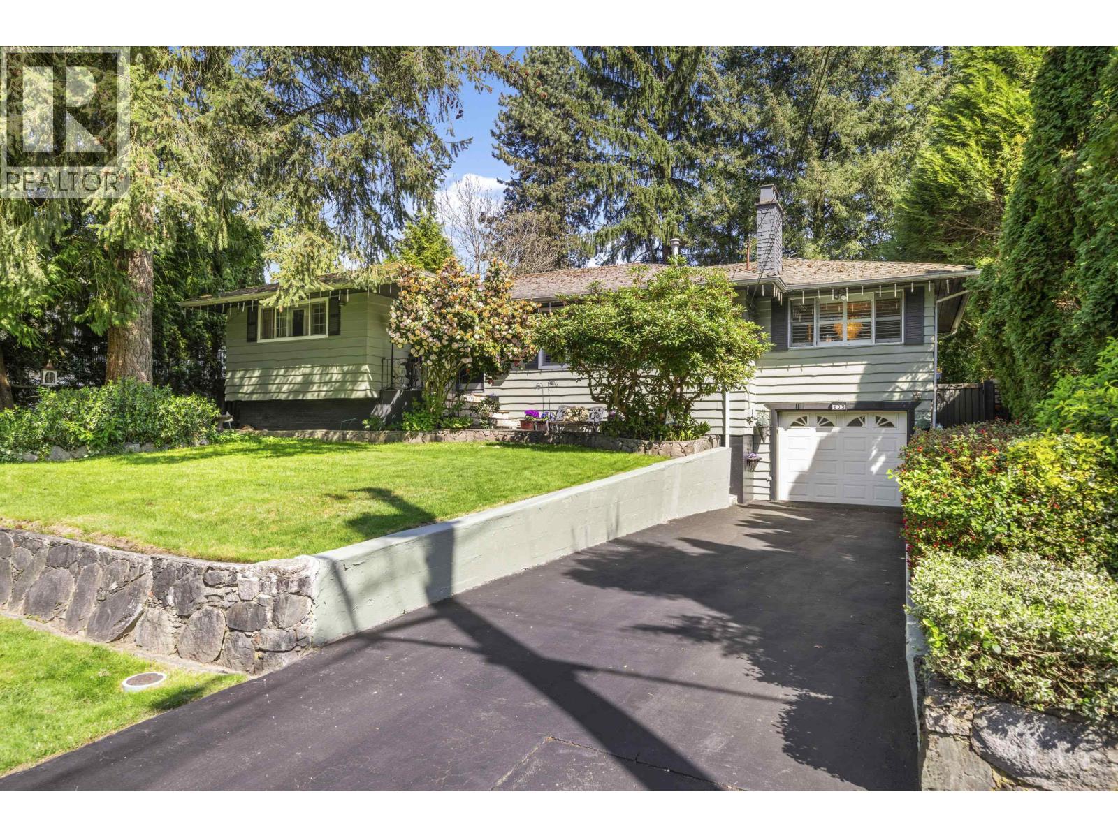 605 VICTOR Street - photo 2