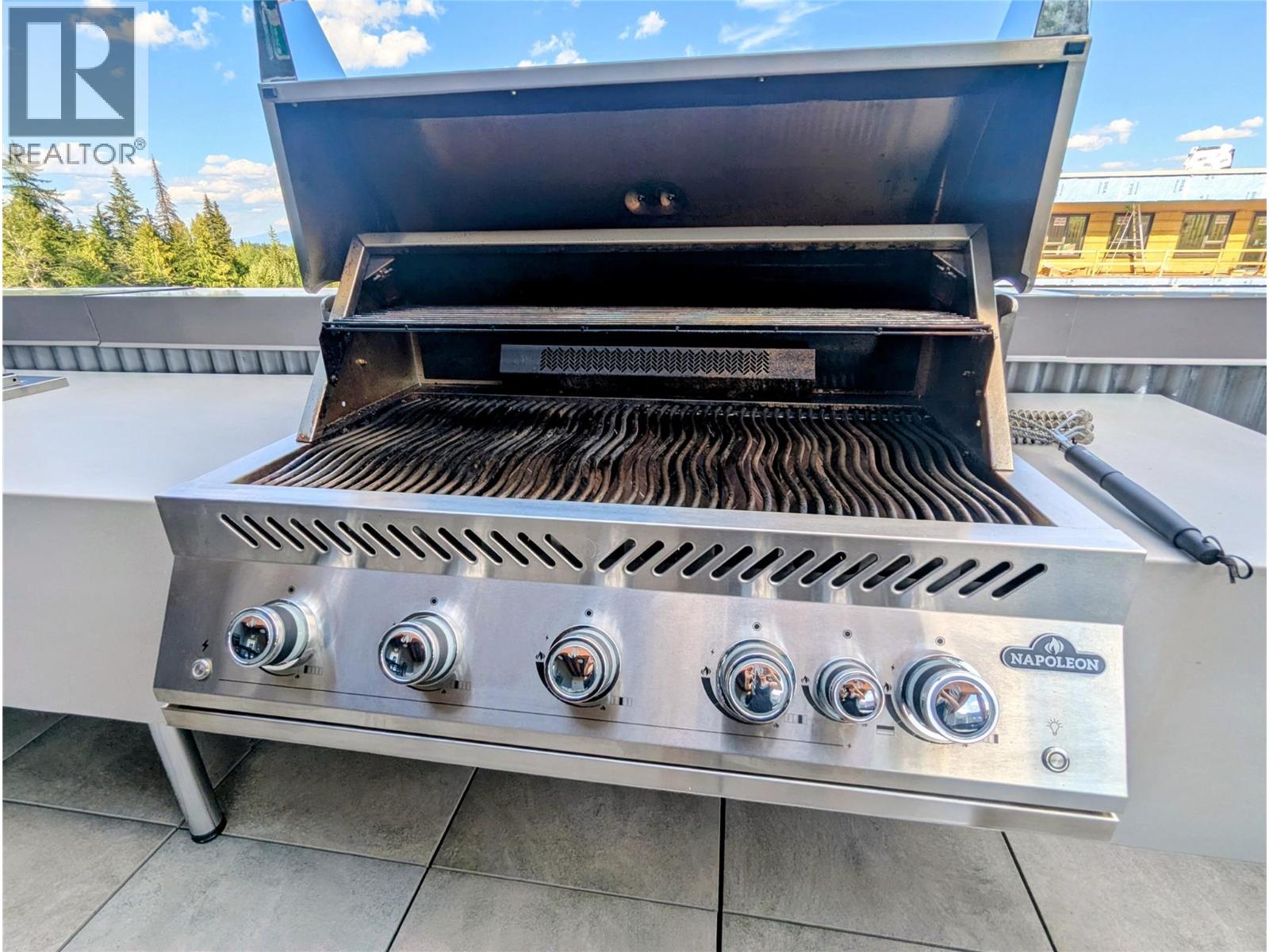 4280 Red Mountain Road Unit# 122, Rossland