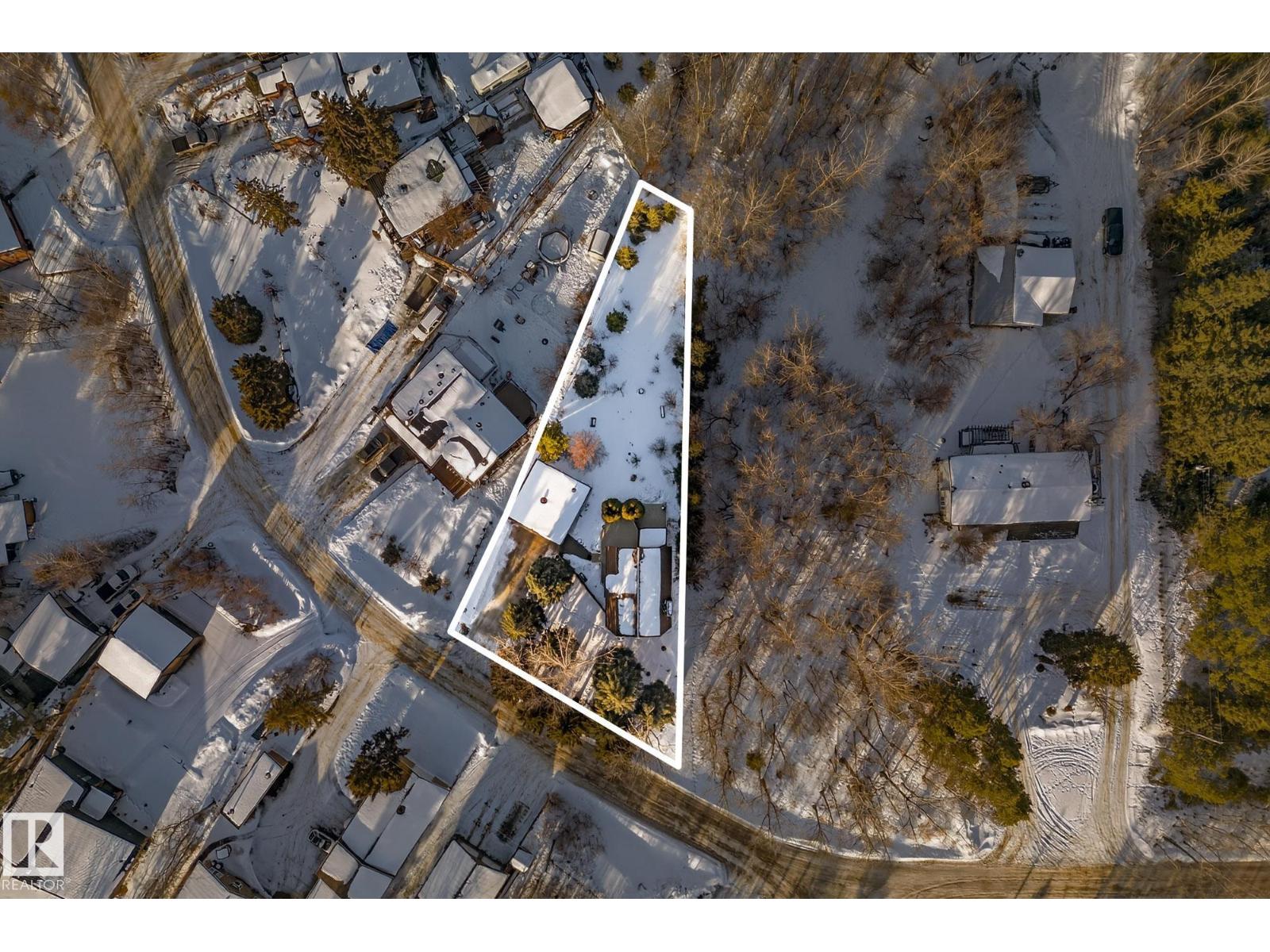 700 LAKESIDE DR, Rural Parkland County