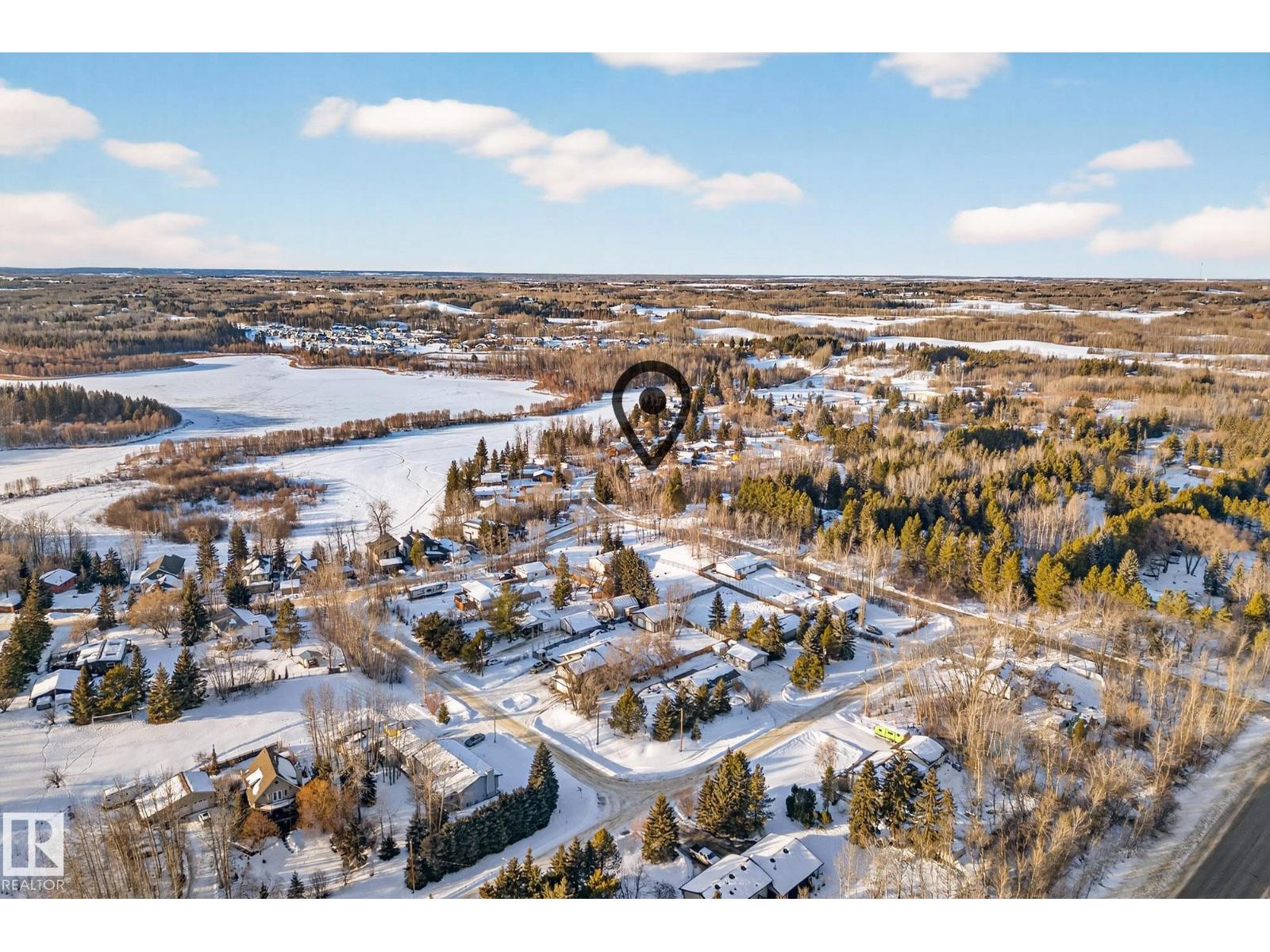 700 LAKESIDE DR, Rural Parkland County