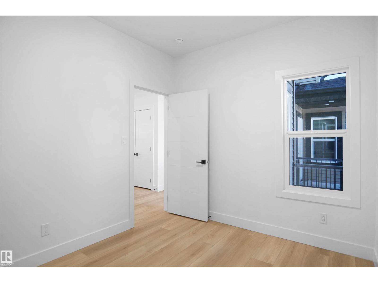 
          16816 47 Street NW
            <br/>
            <span>Edmonton</span>
            , 
            <span>AB</span>
             <span>T5Y4J5</span>
         - Photo 16