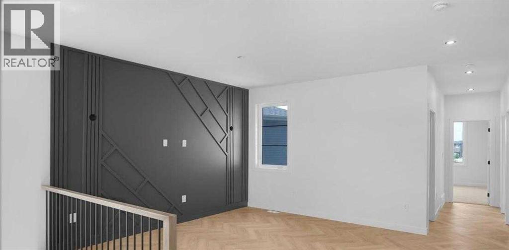 Single Family House for Sale in  Everson Close Evergreen Red Deer 