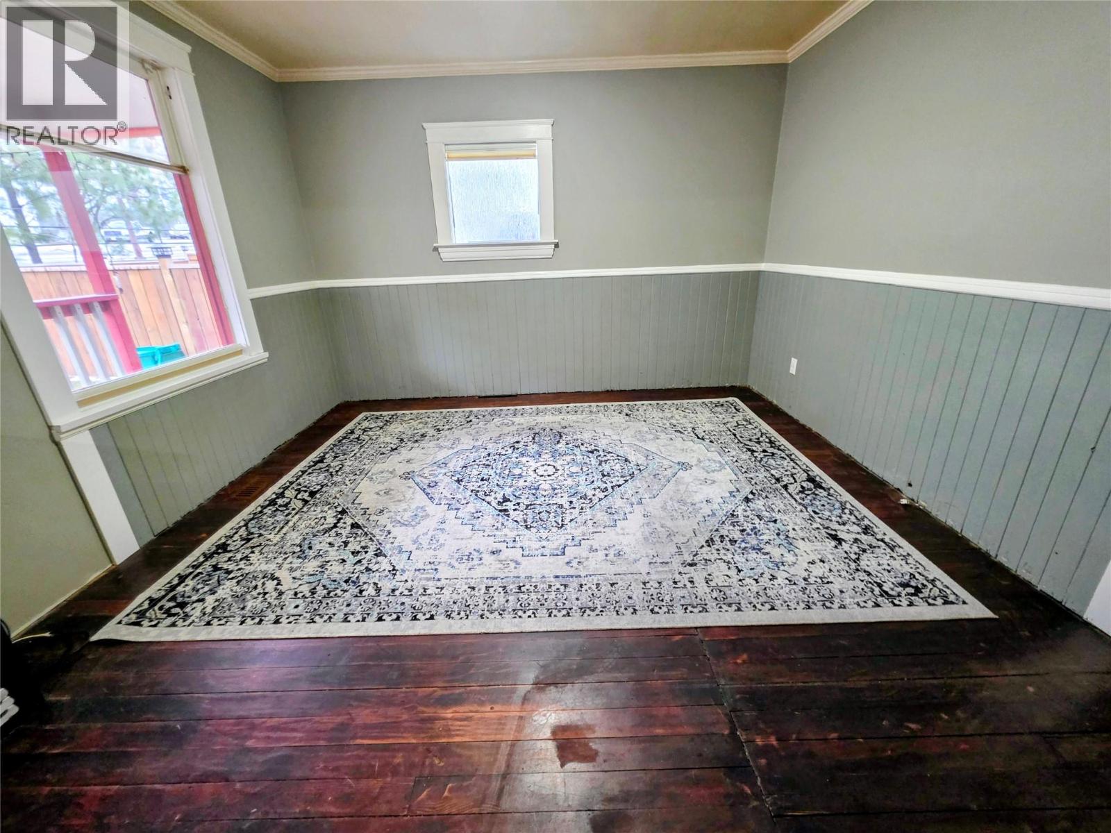 363 Rossland Avenue, Trail