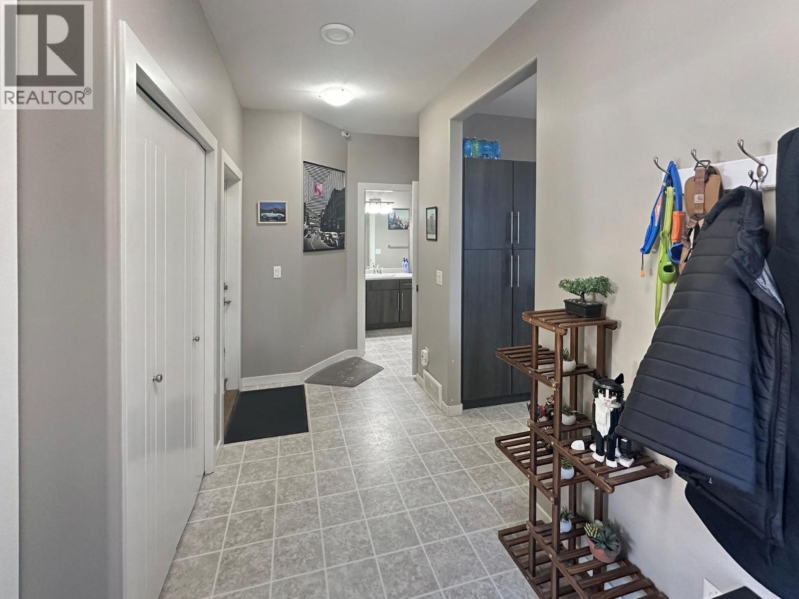 486 SIMILKAMEEN Avenue, Princeton