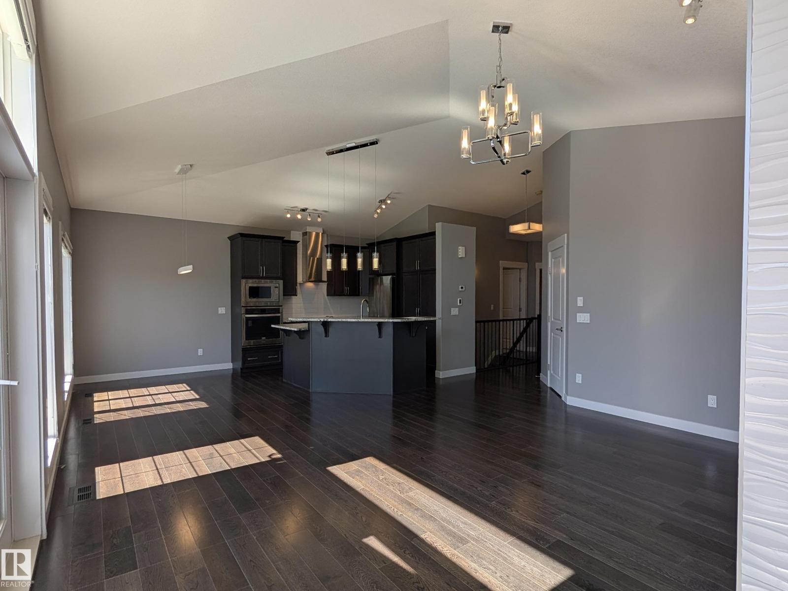 #34 3090 CAMERON HEIGHTS WY NW, Edmonton