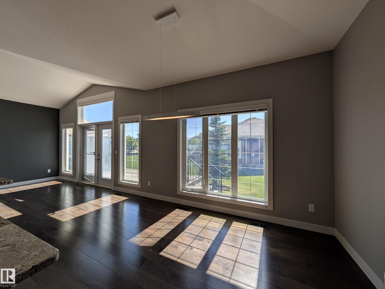 #34 3090 CAMERON HEIGHTS WY NW, Edmonton