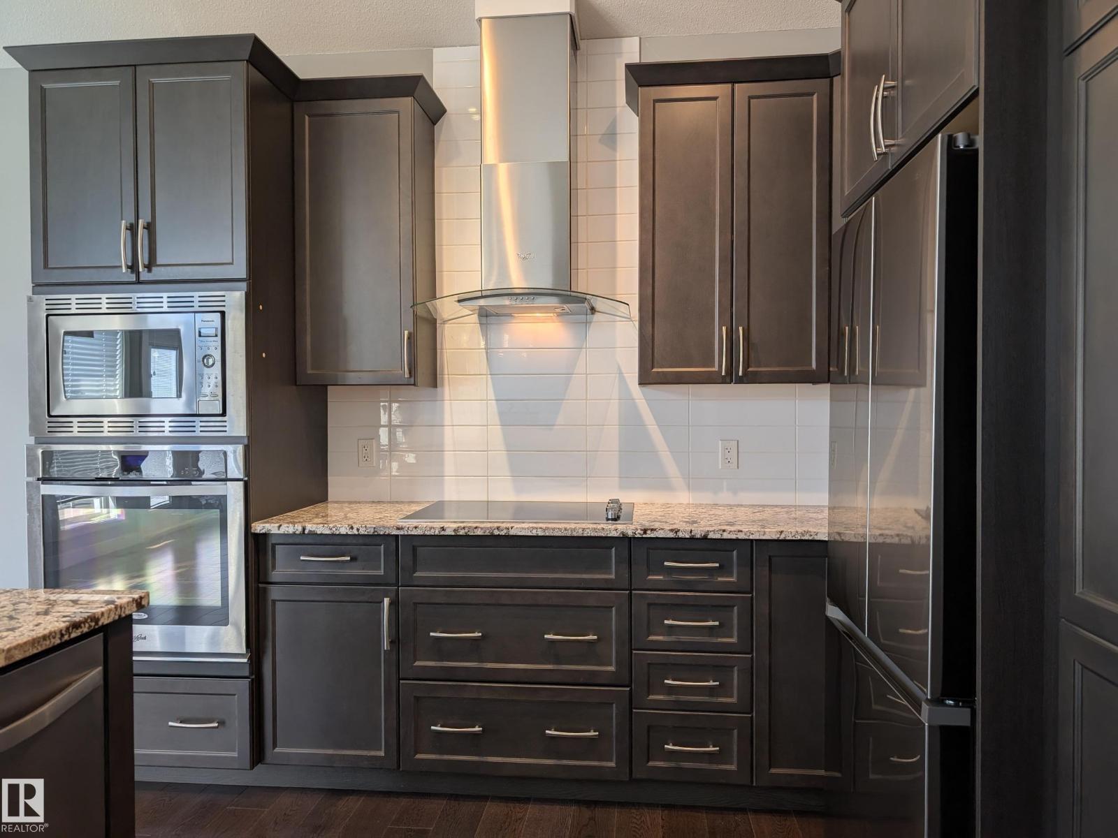 #34 3090 CAMERON HEIGHTS WY NW, Edmonton