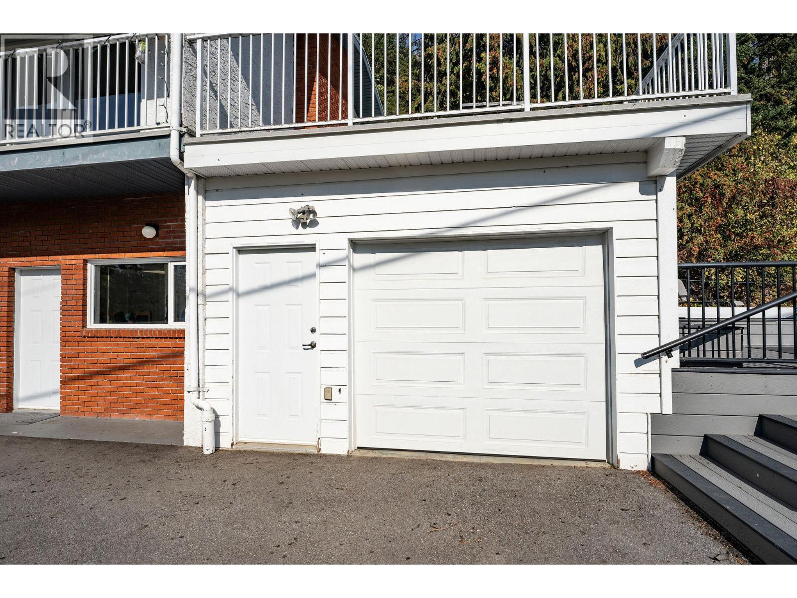 488 Alpine Lane, Revelstoke