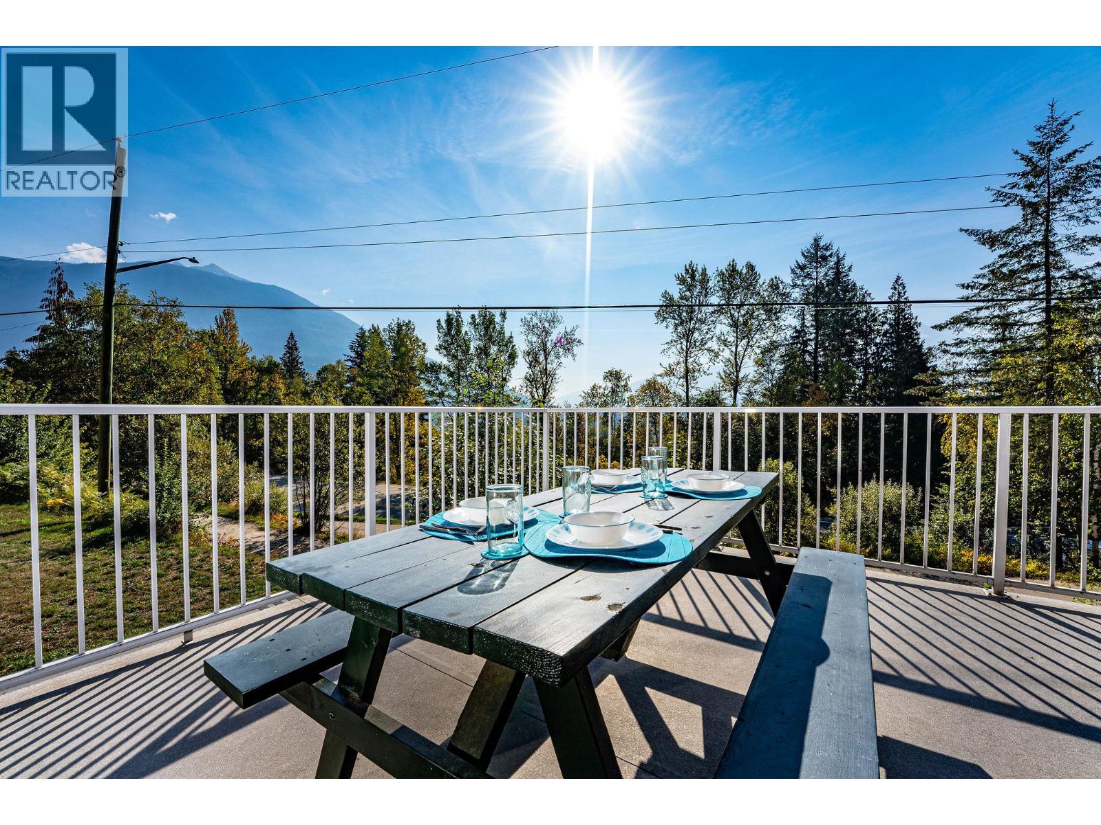488 Alpine Lane, Revelstoke