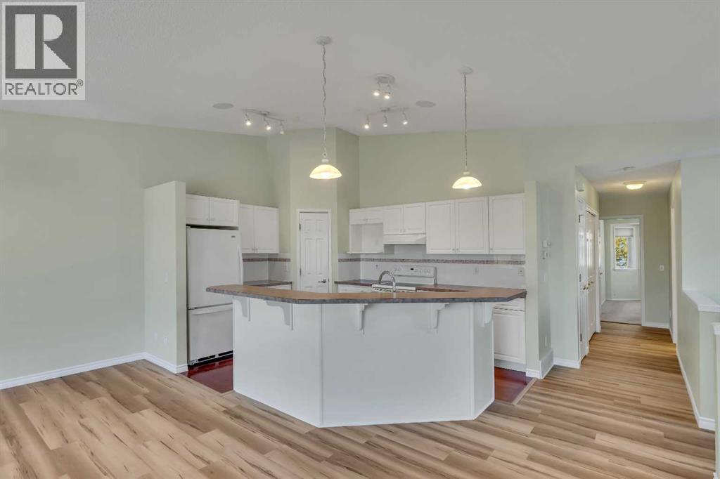 Single Family House for Sale in  Valley Ridge Heights NW Valley Ridge Calgary 