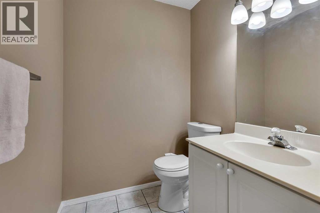 Single Family House for Sale in  Coral Springs Boulevard NE Coral Springs Calgary 