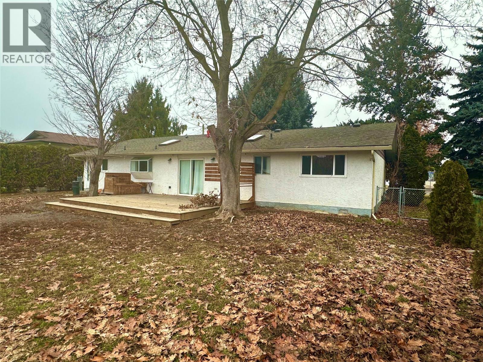 535 Hardie Road - 5