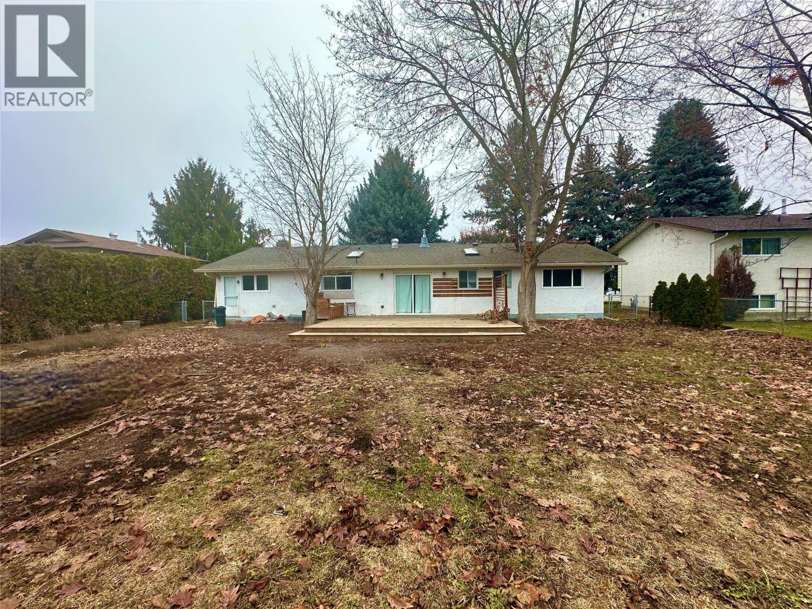 535 Hardie Road - 3
