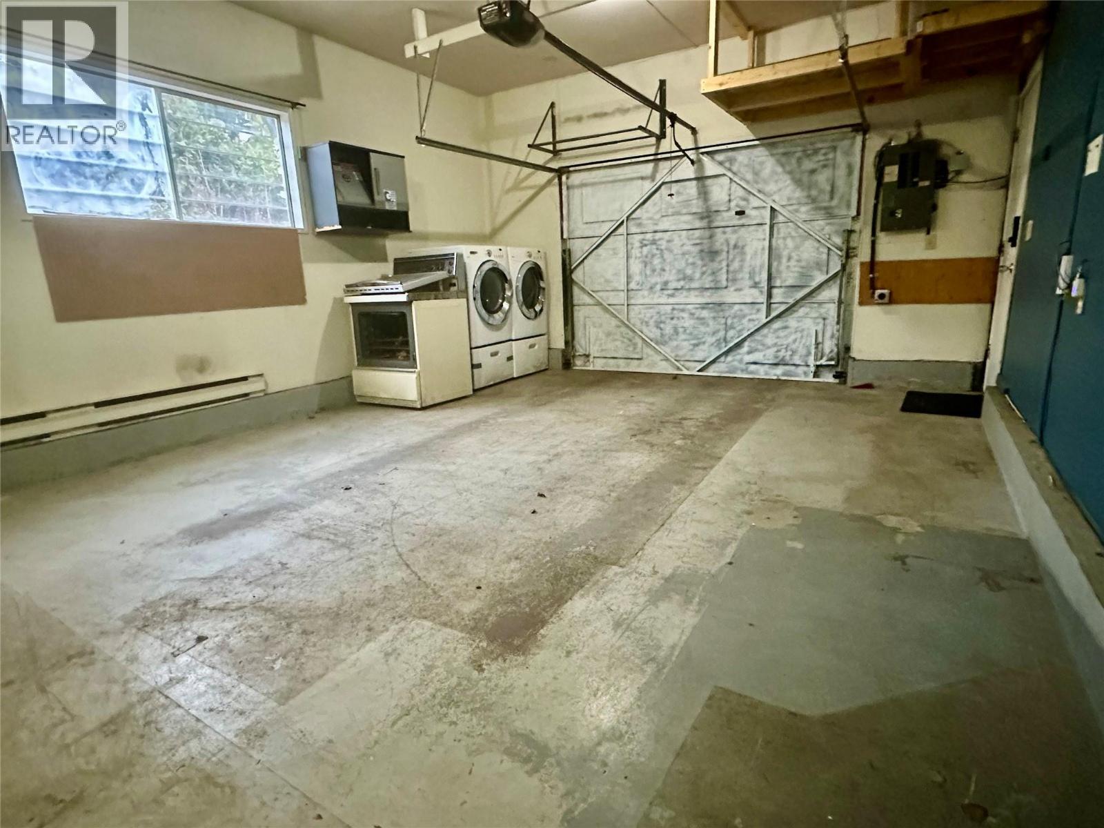 535 Hardie Road - 23