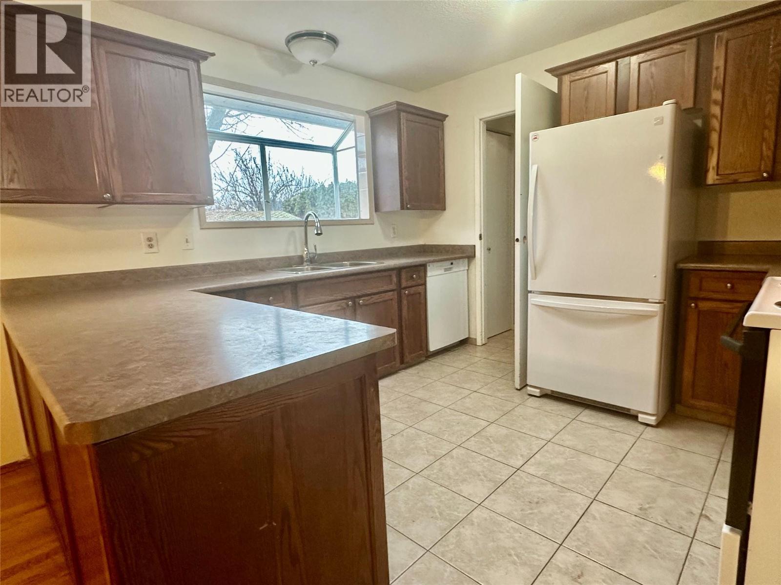 535 Hardie Road - 20