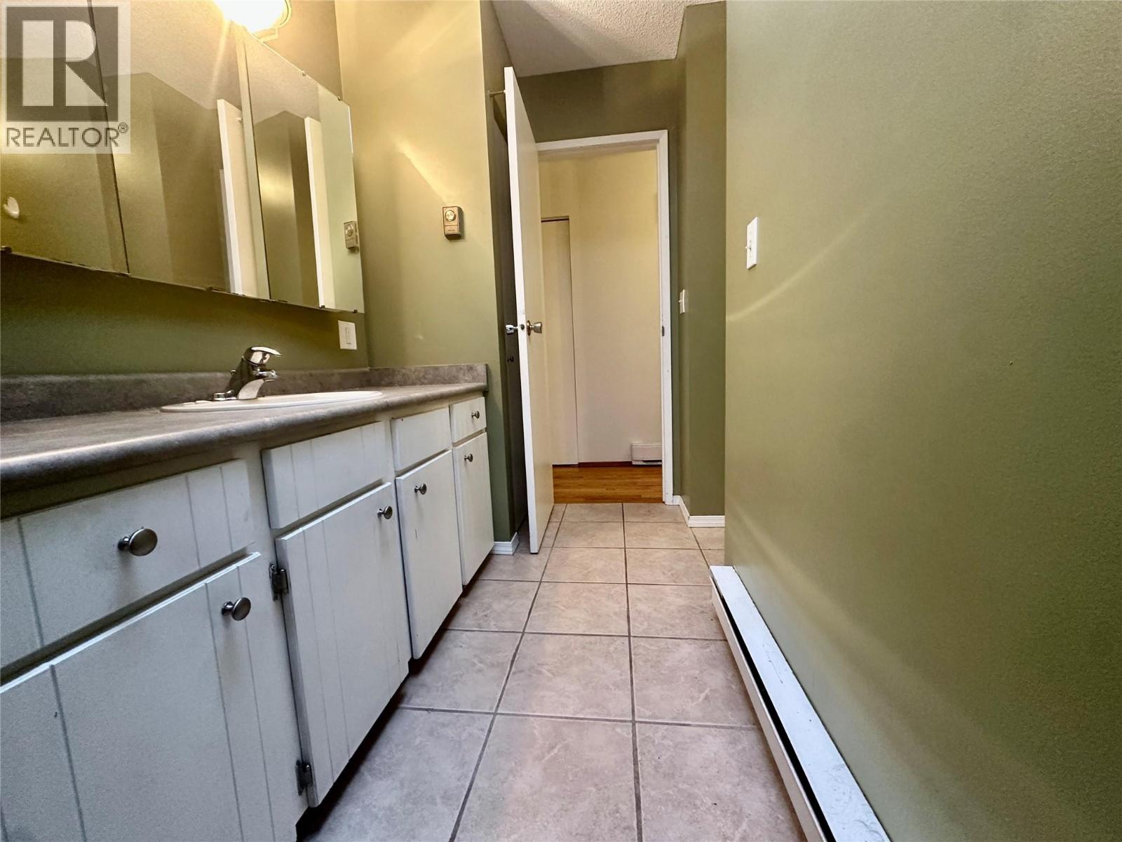 535 Hardie Road - 31