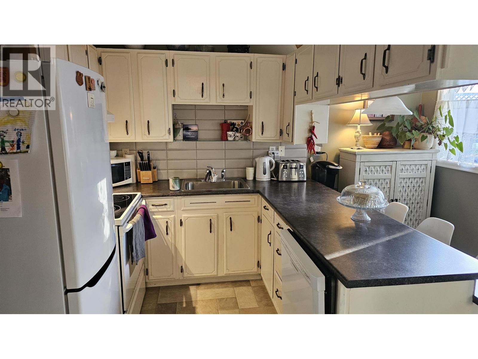 5225 YORK PLACE, Prince George