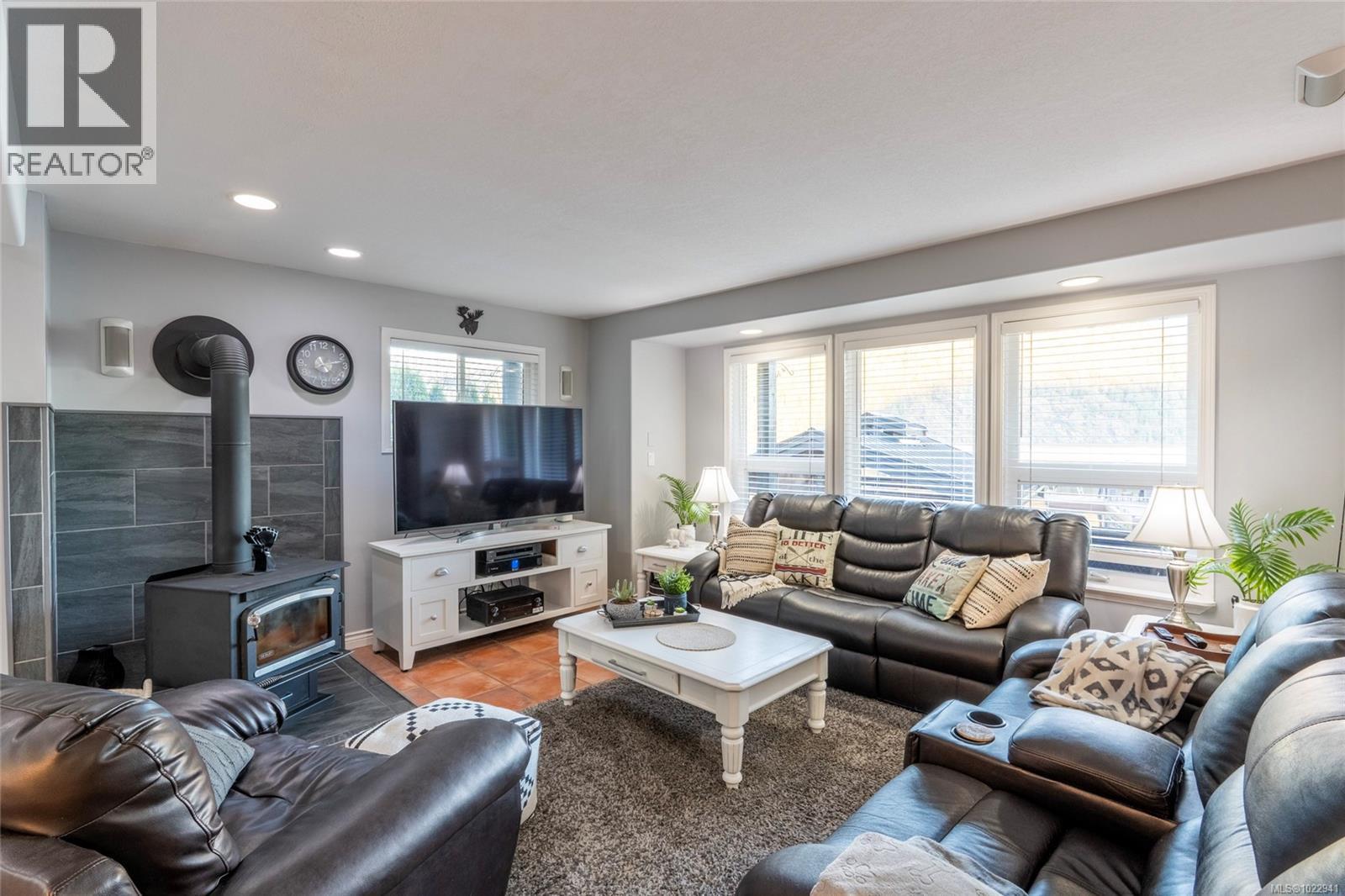 7247 Walton Rd, Honeymoon Bay