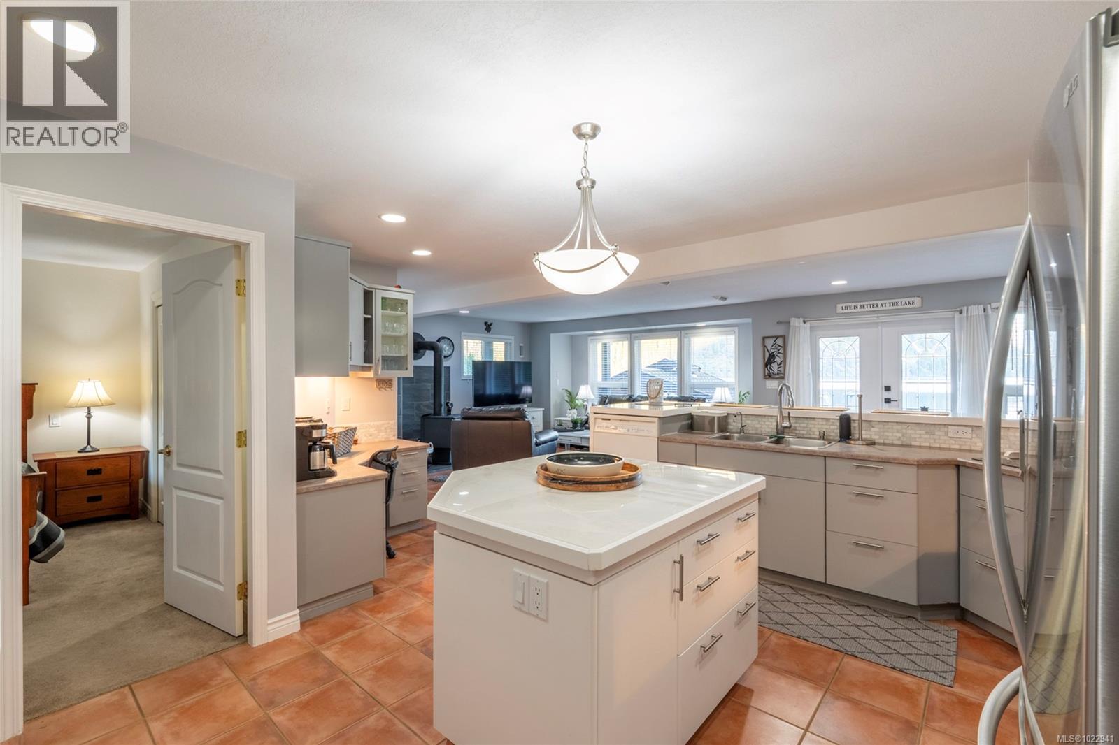 7247 Walton Rd, Honeymoon Bay