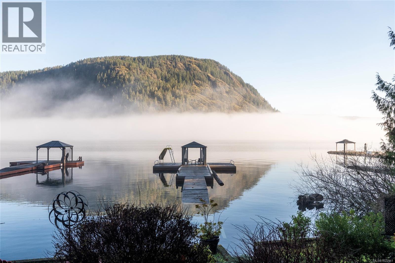 7247 Walton Rd, Honeymoon Bay