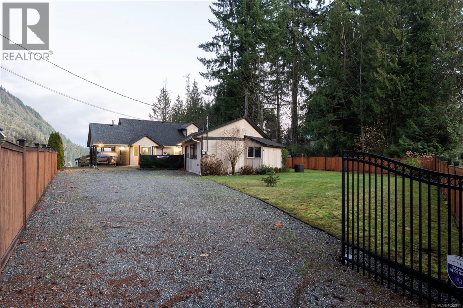 7247 Walton Rd, Honeymoon Bay