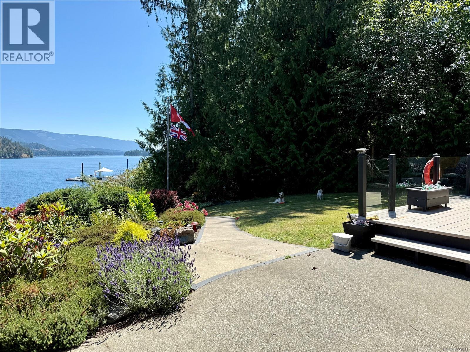 7247 Walton Rd, Honeymoon Bay