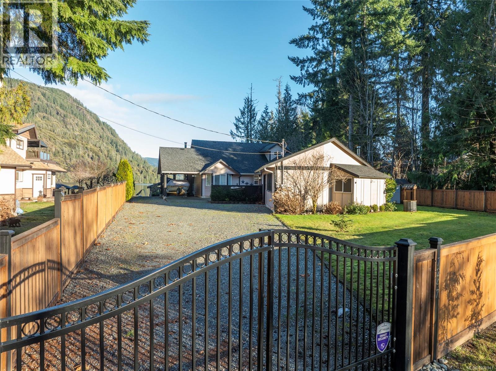 7247 Walton Rd, Honeymoon Bay