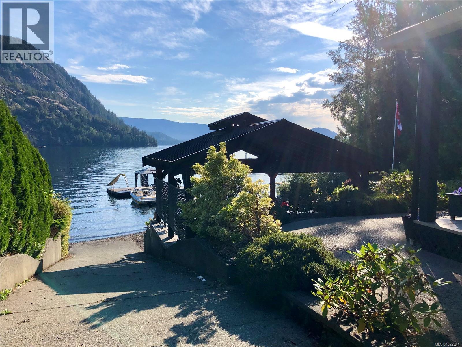 7247 Walton Rd, Honeymoon Bay