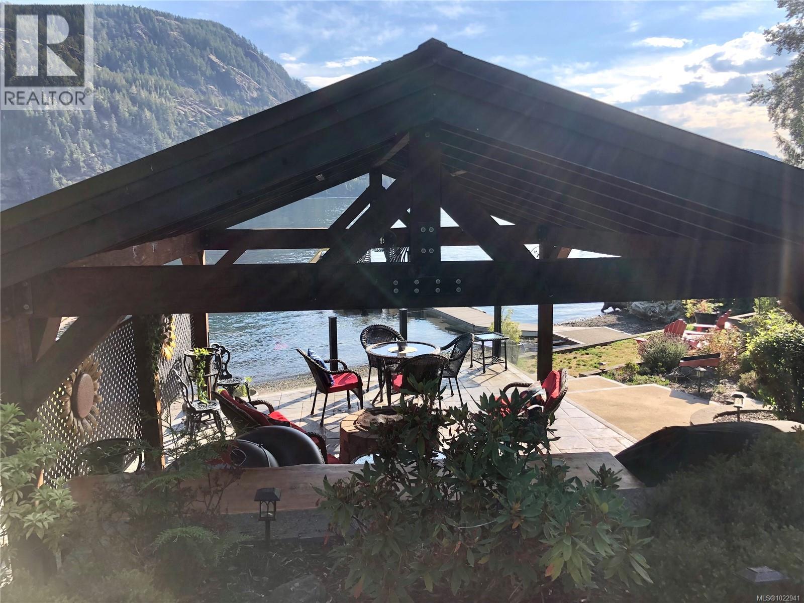 7247 Walton Rd, Honeymoon Bay