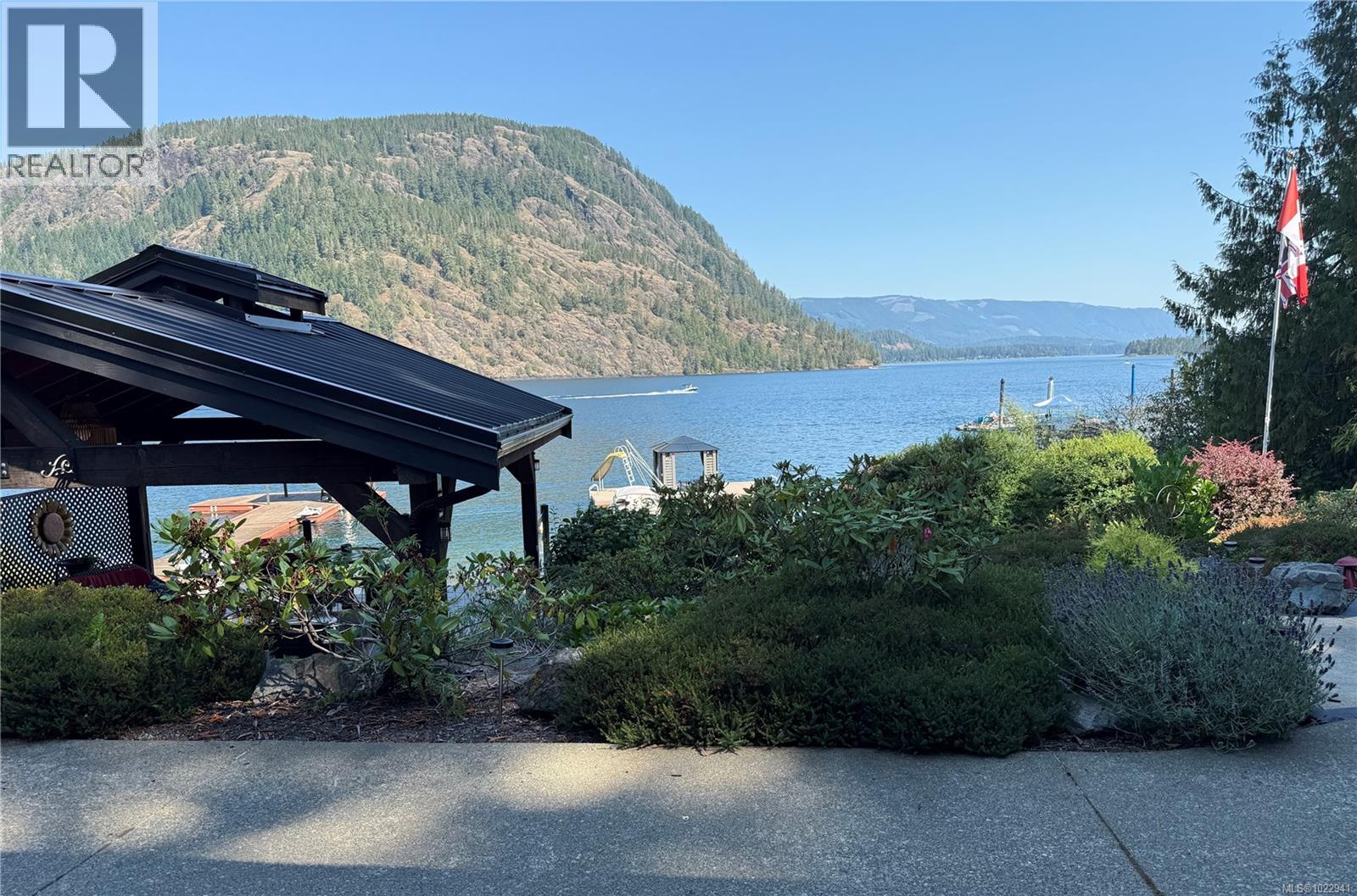 7247 Walton Rd, Honeymoon Bay