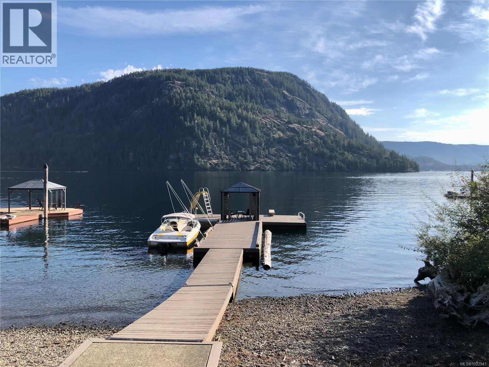 7247 Walton Rd, Honeymoon Bay