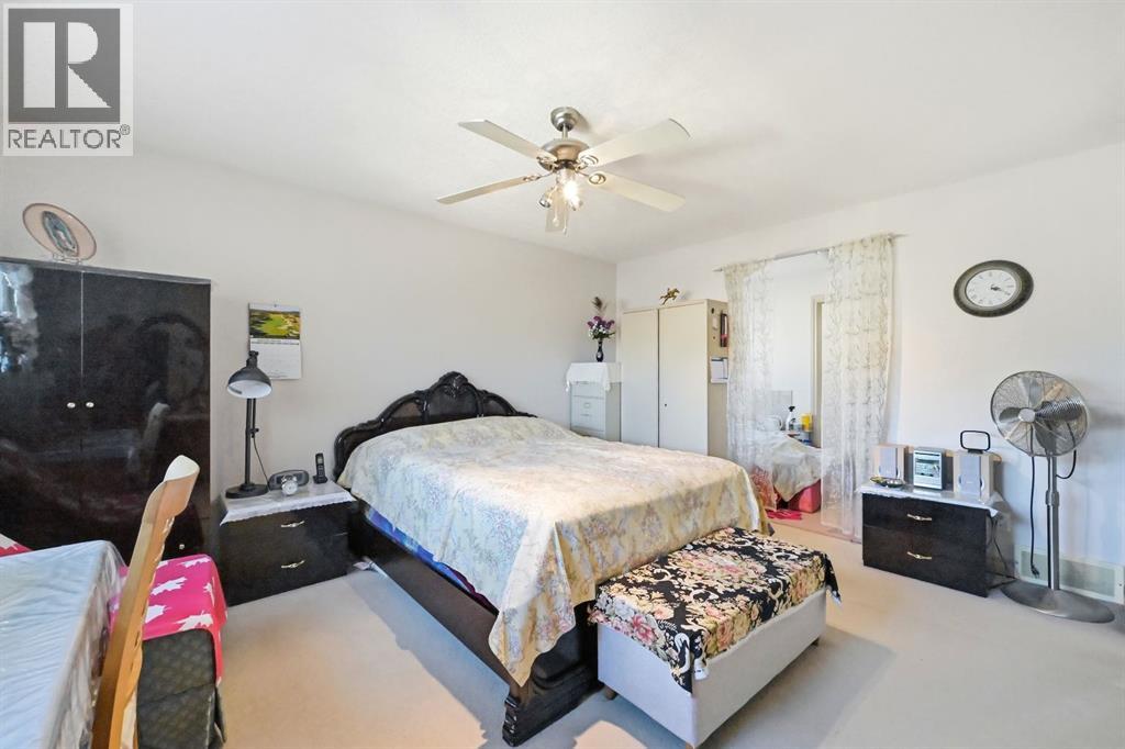 Single Family House for Sale in  Taralake Common NE Taradale Calgary 