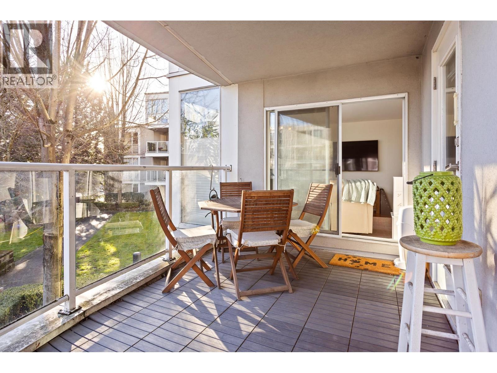 212 8460 JELLICOE STREET, Vancouver