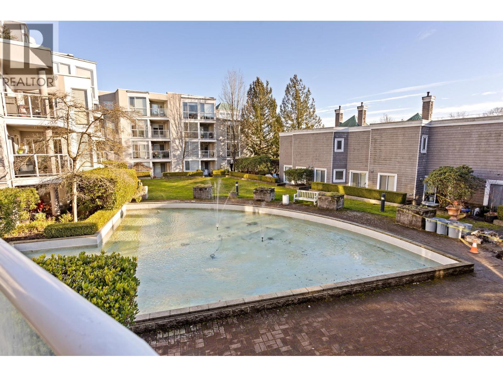 212 8460 JELLICOE STREET, Vancouver