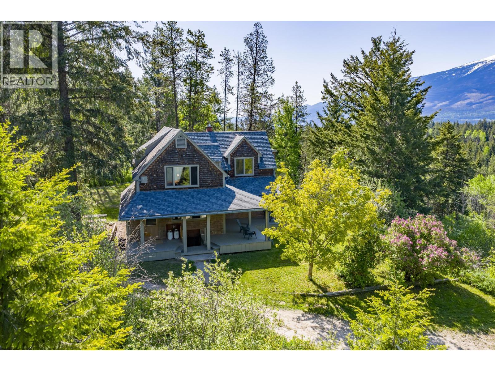 1615 Campbell Road - 12