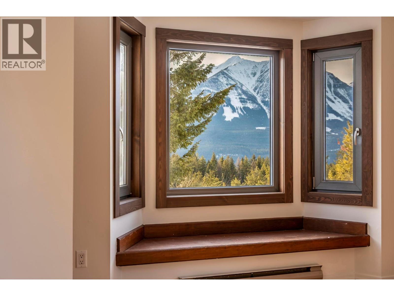 1615 CAMPBELL ROAD - 41