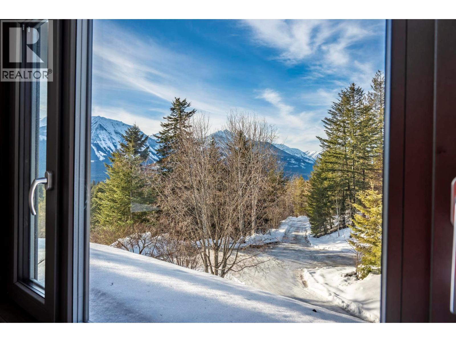 1615 CAMPBELL ROAD - 55