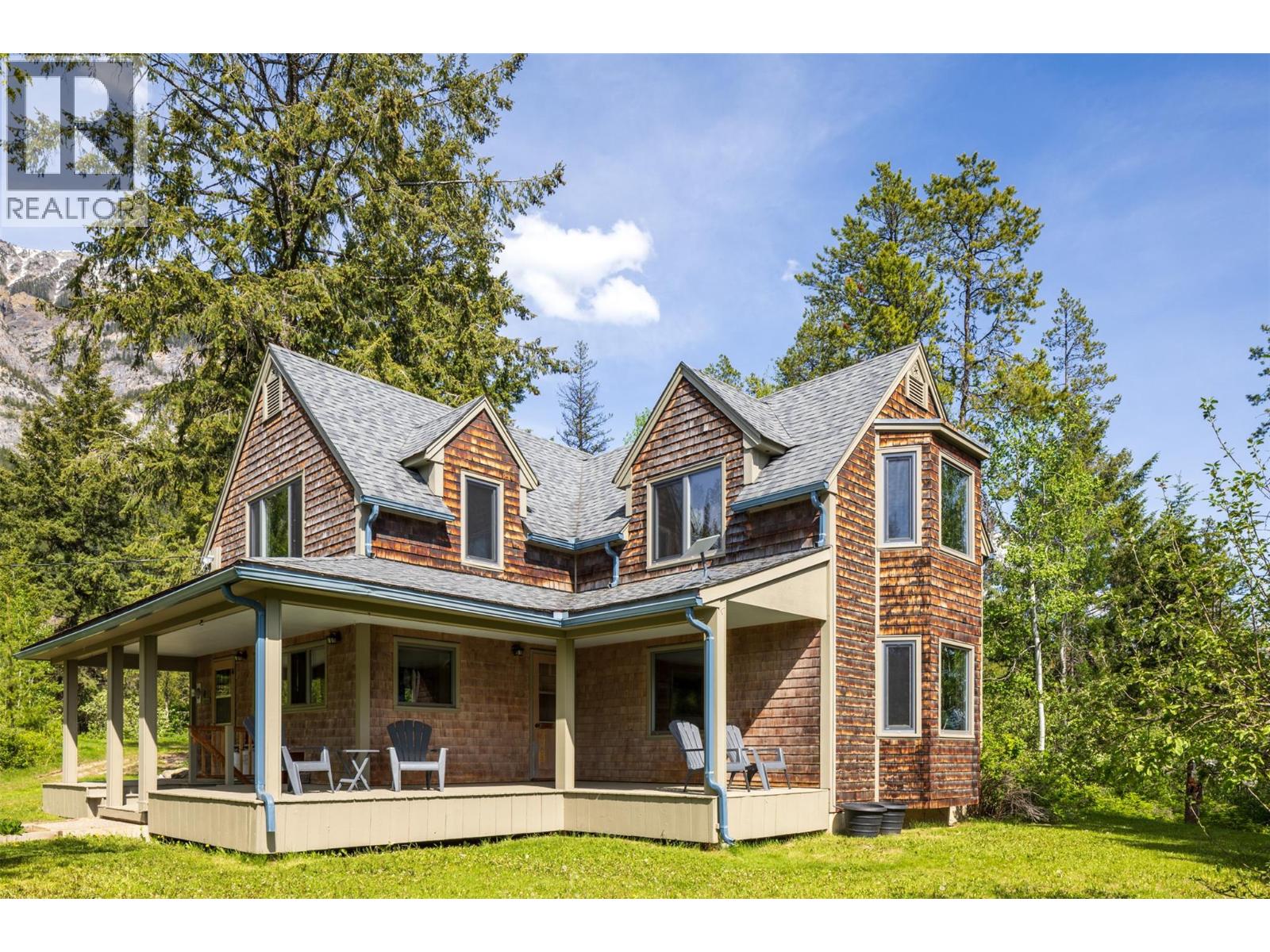 1615 CAMPBELL ROAD - 76