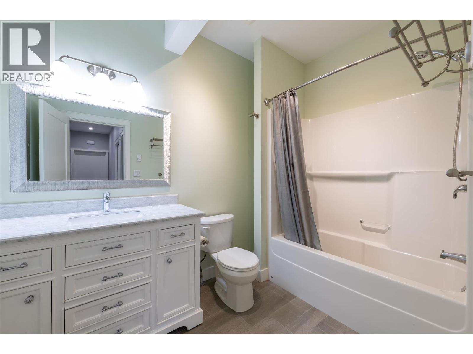 615 9TH STREET S - 31