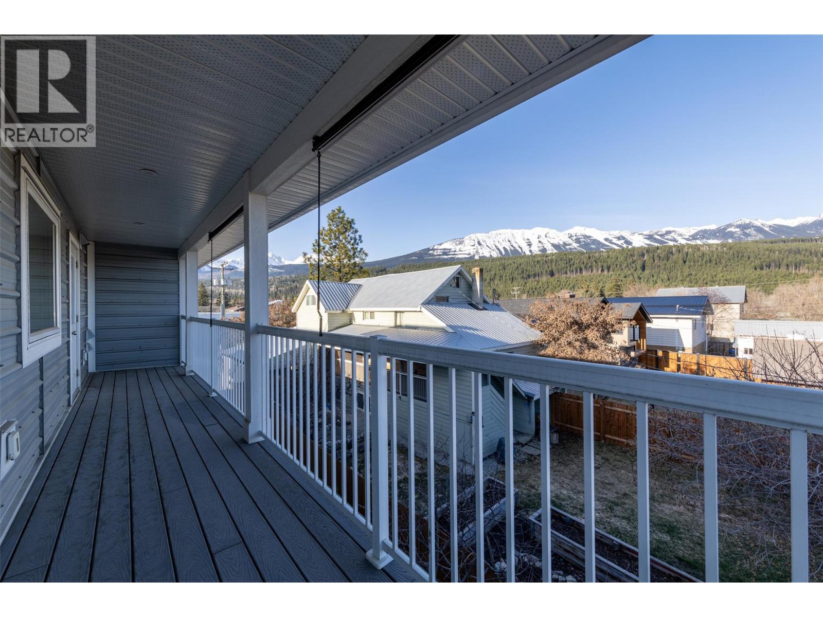 615 9TH STREET S - 15