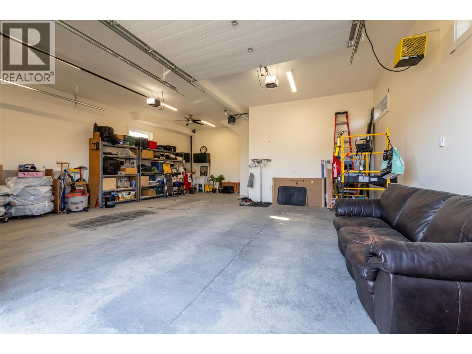 615 9TH STREET S - 60