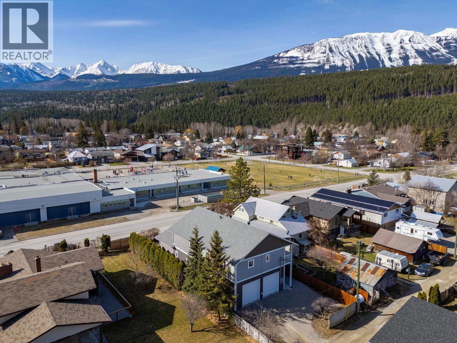 615 9TH STREET S - 75