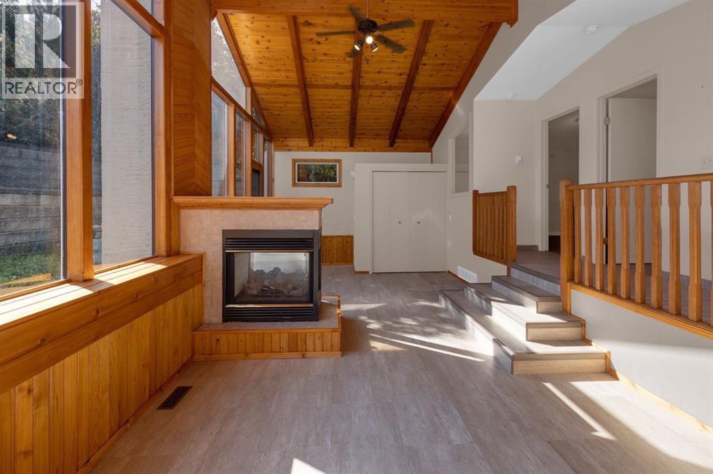 Single Family House Bungalow for Sale in   Avenue NE Winston Heights/Mountview Calgary 